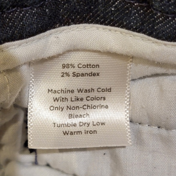 Talbots Capri Jeans Petite Size 8P Blue Denim Big Sailor Botton Pockets - Picture 8 of 8